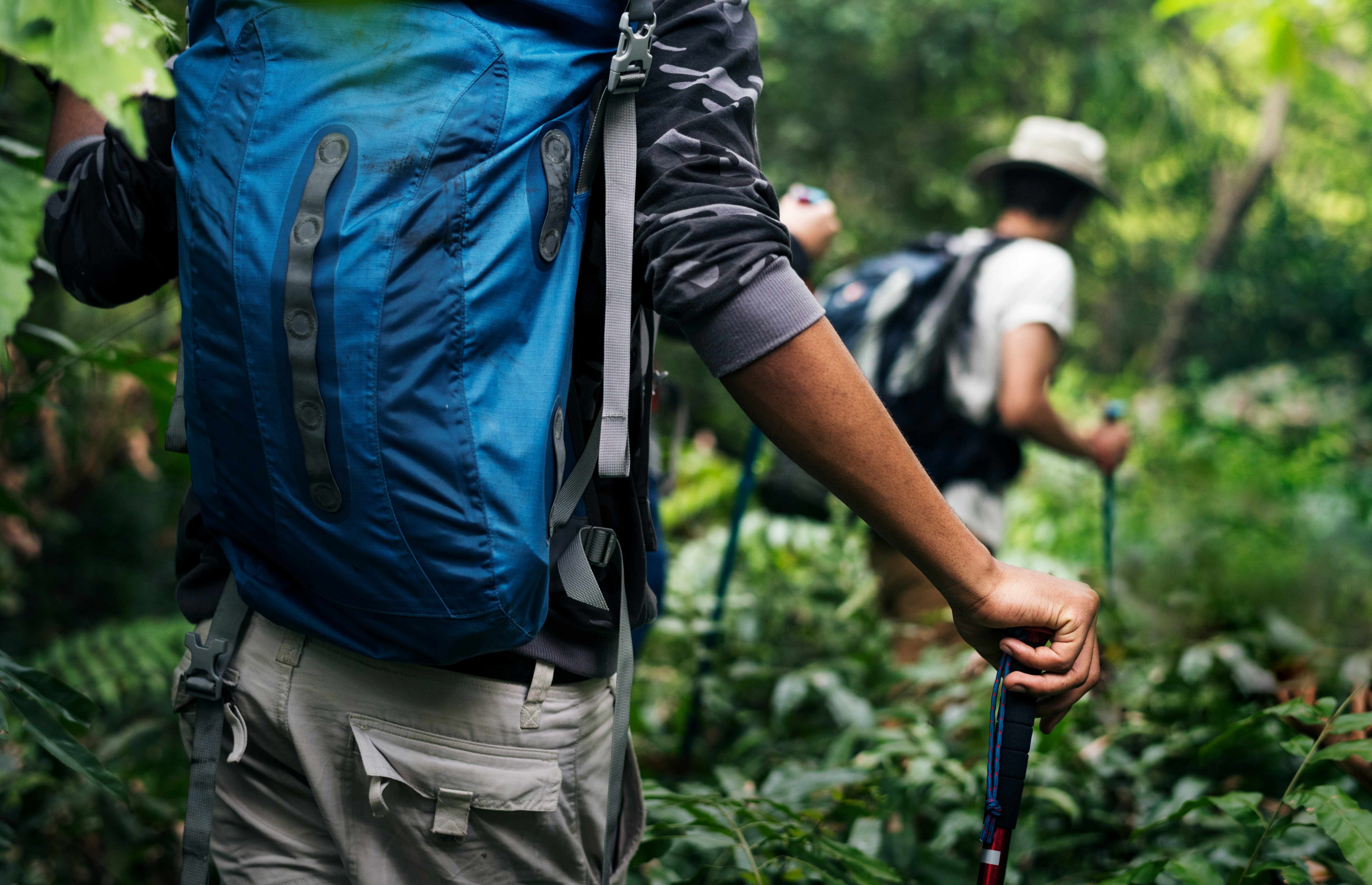hikers met rugzakken