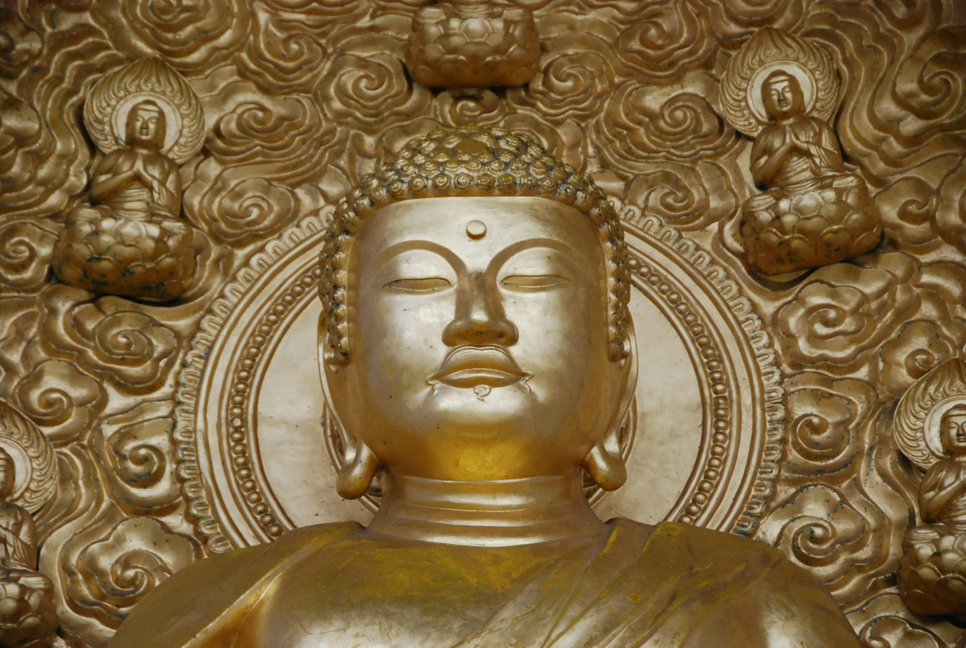 boeddha beeld goud